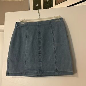 Denim skirt